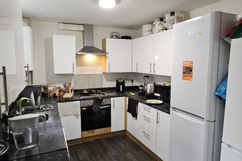 1 bedroom in a house share to rent, Nottingham NG7