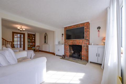 3 bedroom semi-detached house for sale, Heath Road, Coxheath, Maidstone