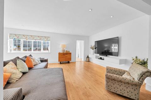 5 bedroom detached house for sale, Dorado Gardens, Orpington BR6