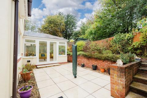 3 bedroom detached bungalow for sale, Southfield Drive, Crediton, EX17