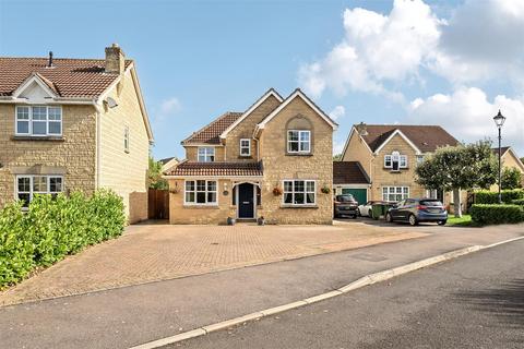 Redwing Avenue, Chippenham