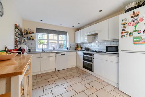 undefined, Redwing Avenue, Chippenham