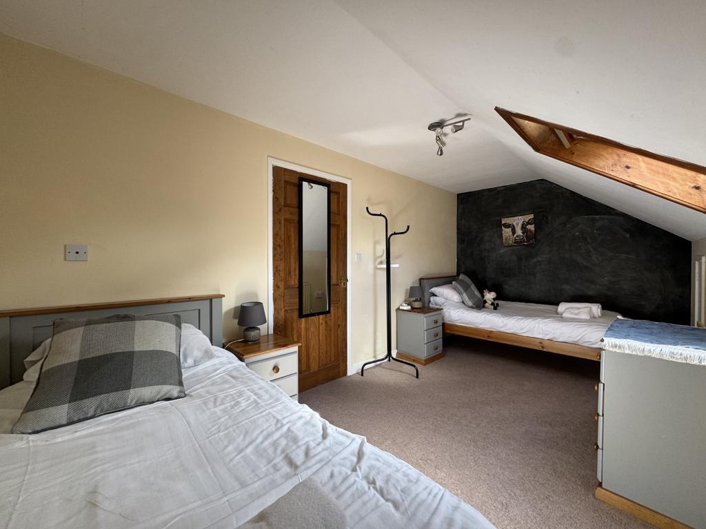Rear Double Bedroom 5