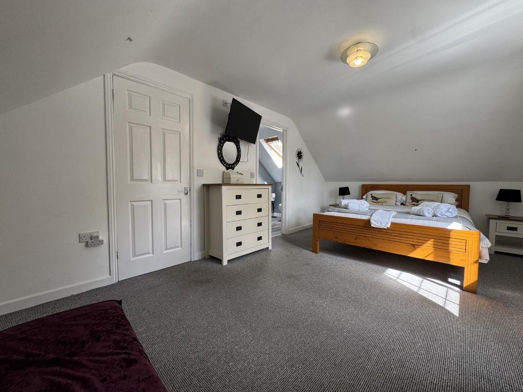 Rear Double Bedroom 4