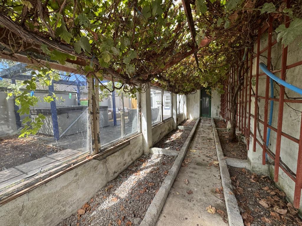 Glass House/Garden Room