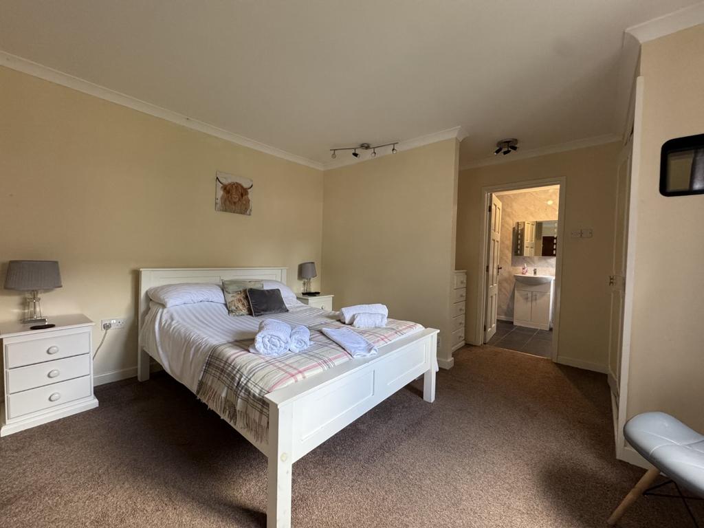 Double Ground Floor Bedroom 1