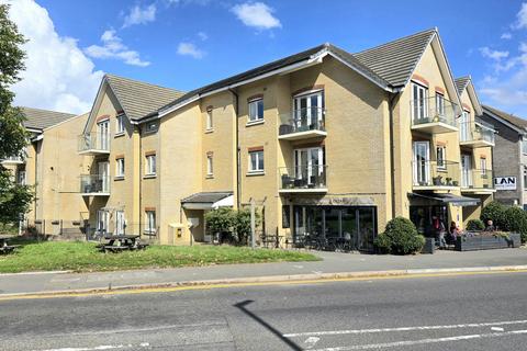 1 bedroom flat for sale, Chaldon Road, Caterham, CR3