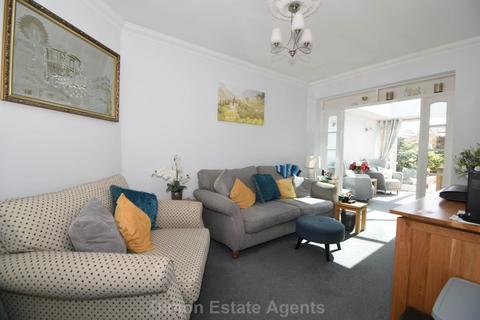 2 bedroom bungalow for sale, Lerryn Road, Gosport