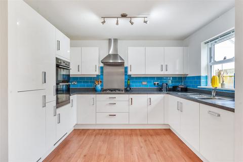 14 Rowan Road, Wadebridge, PL27 7SN
