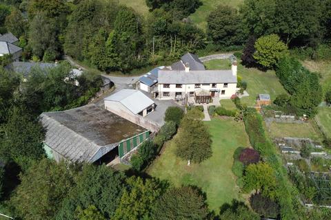 undefined, Swimbridge