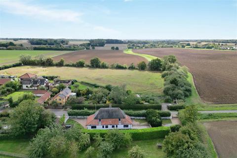 undefined, Watering Road, Hoxne IP21