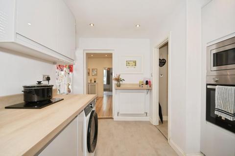 undefined, Penistone Road, Grenoside, S35