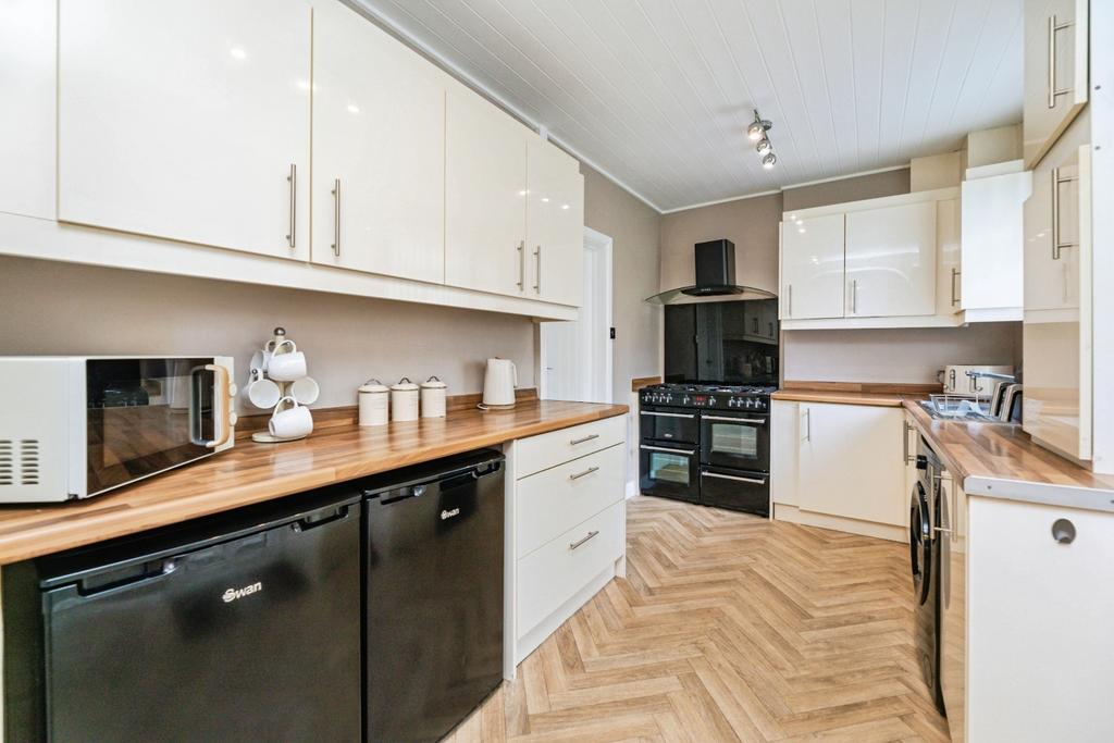 Pbox-kitchen-334189.jpg
