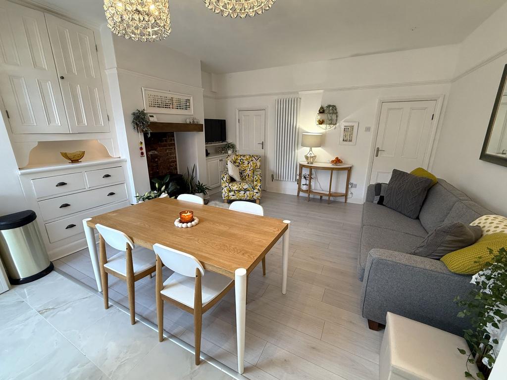 Family Room/Kitchen