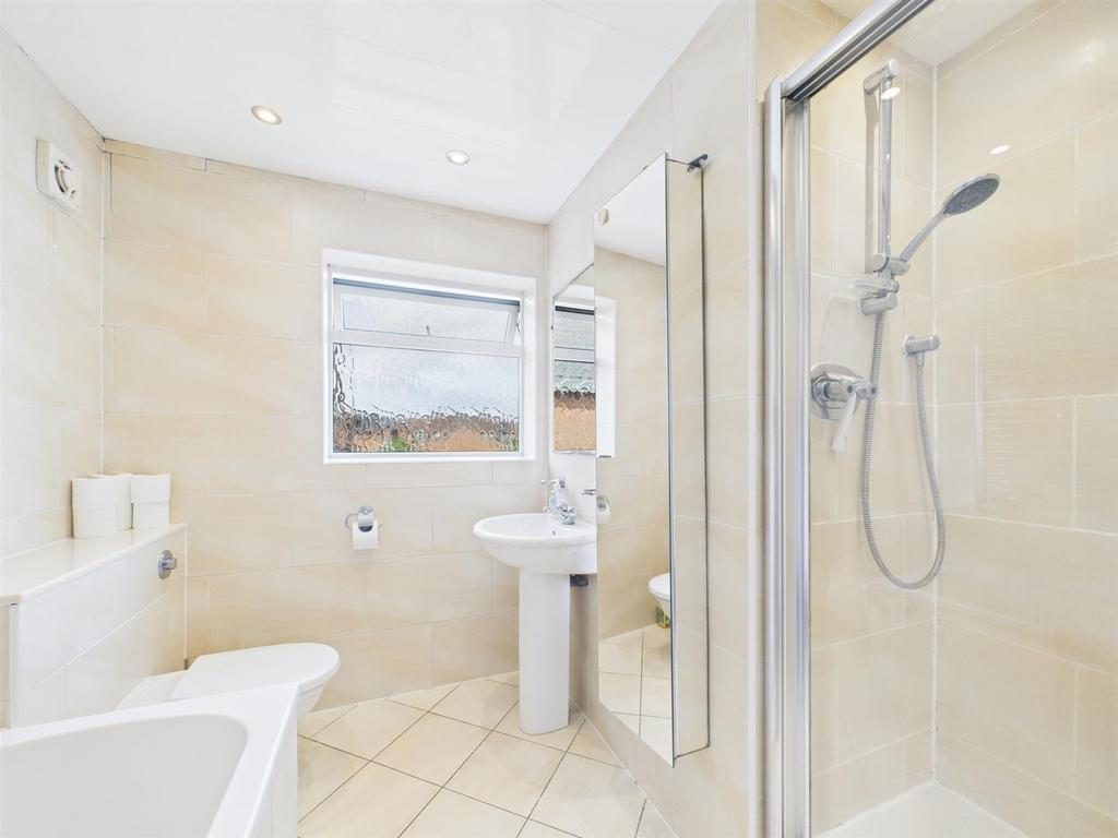 Bath 3.jpg