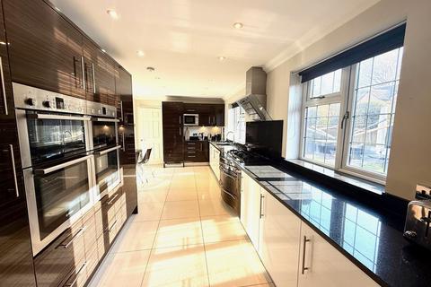 5 bedroom detached house for sale, Wondesford Dale, Binfield, RG42