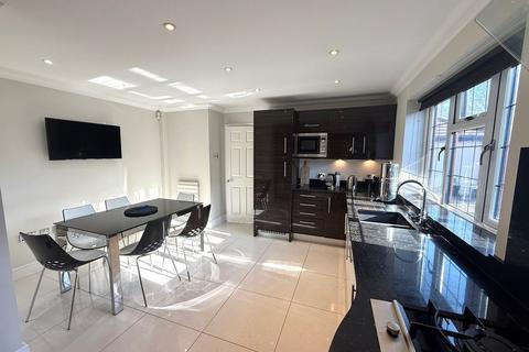 5 bedroom detached house for sale, Wondesford Dale, Binfield, RG42