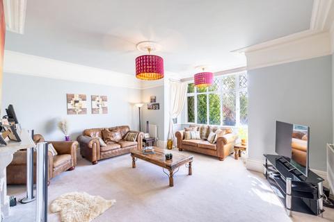 undefined, Russell Hill, Purley, CR8