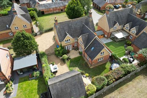 4 bedroom detached house for sale, The Rickyard, Rugby, CV23