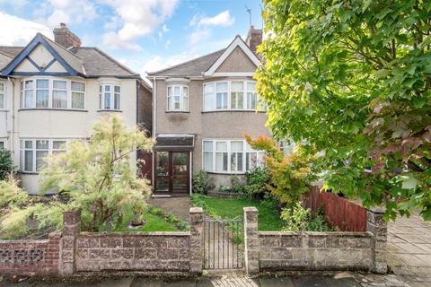 Aylward Road, Wimbledon Chase SW20