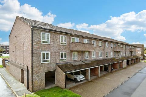 undefined, Douglas Close, Wallington SM6