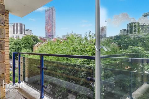 3 bedroom flat for sale, Tavistock Road, Croydon