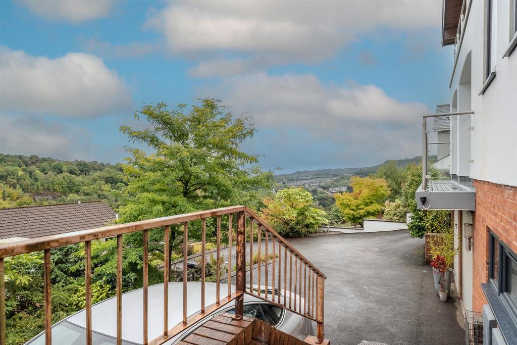 19 Oaks Court-6 - Copy.jpg