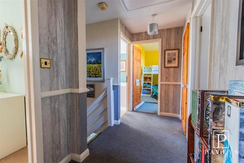 3 Crabtree, Kirby Le Soken, Frinton-on-sea, CO13 0HF