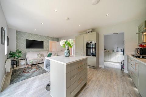 5 bedroom detached house for sale, Bampton,  Oxfordshire,  OX18