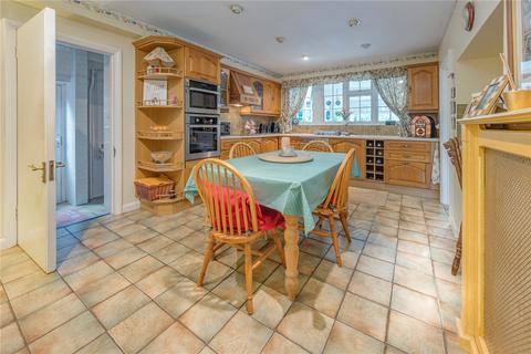 6 bedroom detached house for sale, Newlands Avenue, Radlett, Hertfordshire, WD7
