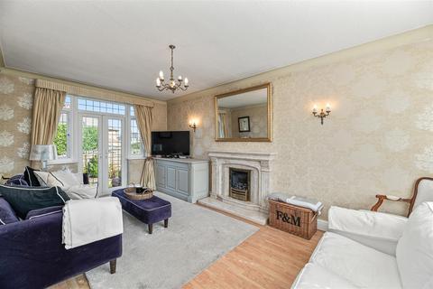 3 bedroom detached house for sale, Chester Road, Grappenhall, Warrington