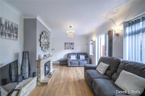 4 bedroom terraced house for sale, Leybourne Avenue, Bournemouth, Dorset, BH10