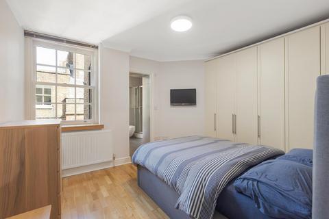 2 bedroom flat to rent, Villiers Street, London, WC2N.