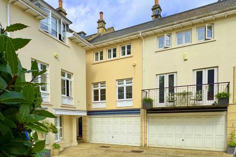 undefined, Circus Mews, Bath
