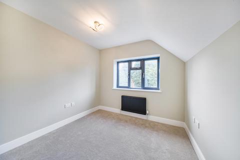 21 Breakspear Road, Ruislip, HA4 7QZ