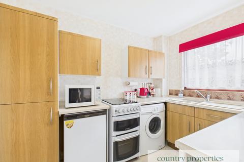 3 bedroom semi-detached house for sale, Poppyfields, Welwyn Garden City, AL7