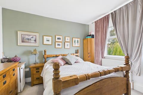 16 Augustine Road, Cosham, Portsmouth, PO6 1HY