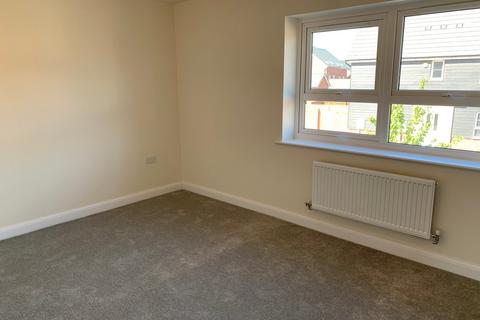 3 bedroom semi-detached house for sale, Briggington Way , Clipstone Park, Leighton Buzzard, LU7