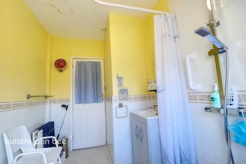 13 Lancaster Road, Stafford, ST17 4PF