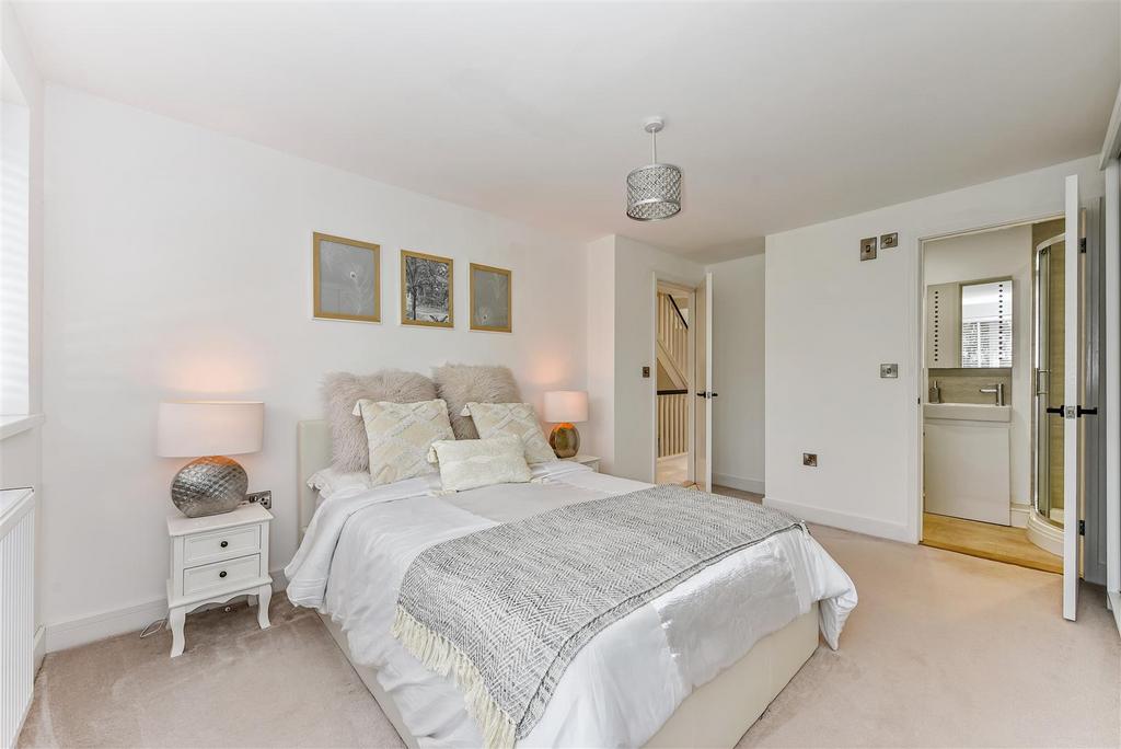 Sketch Ph34 6200121.jpg