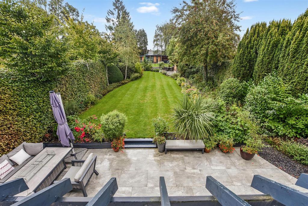 Sketch Ph84 6200180 copy.jpg