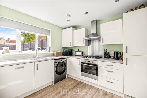 10 Beech Lane, Humberston, Grimsby, DN36 4ZF