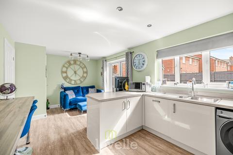 10 Beech Lane, Humberston, Grimsby, DN36 4ZF