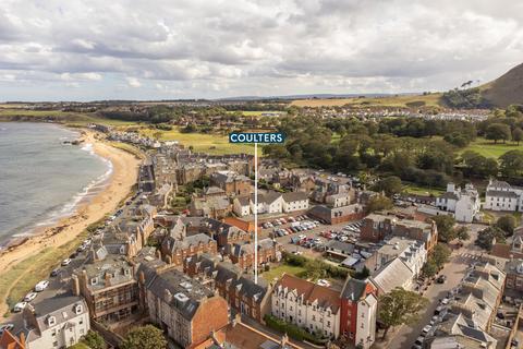 2 Melbourne Place, North Berwick, EH39 4JR