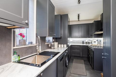 3 bedroom end of terrace house for sale, Bushey Road, Sutton SM1