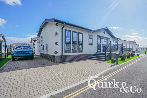 Bay Beach Road, Canvey Island, SS8