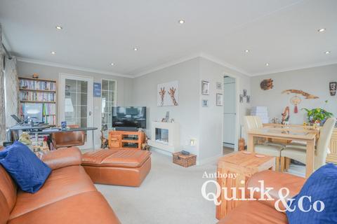 2 bedroom park home for sale, Bay Beach Road, Canvey Island, SS8