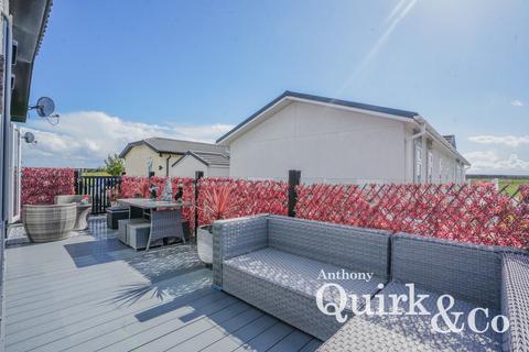 2 bedroom park home for sale, Bay Beach Road, Canvey Island, SS8