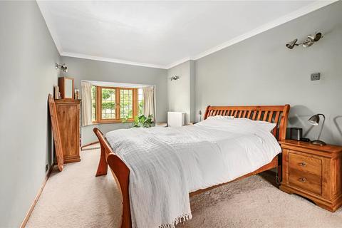 Corbieston Chapel Drive, Beech Hill, Reading, RG7 2BH
