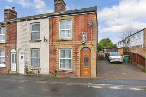 2 bedroom end of terrace house for sale, Horsebridge Hill, Newport PO30